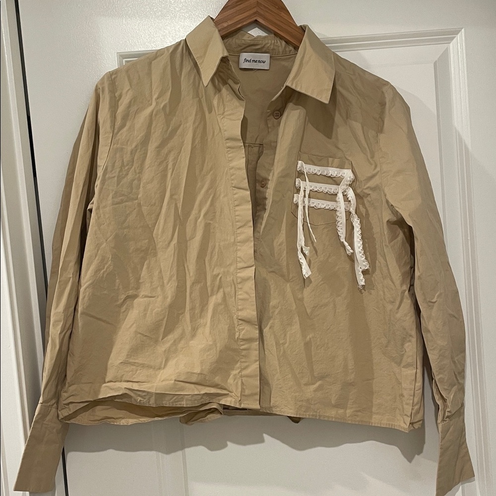 Find me now Tan Button-Up Shirt with Lace Detail size medium